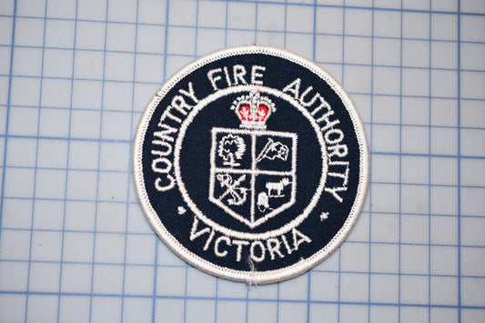 a patch with the words country fire authority victoria on it