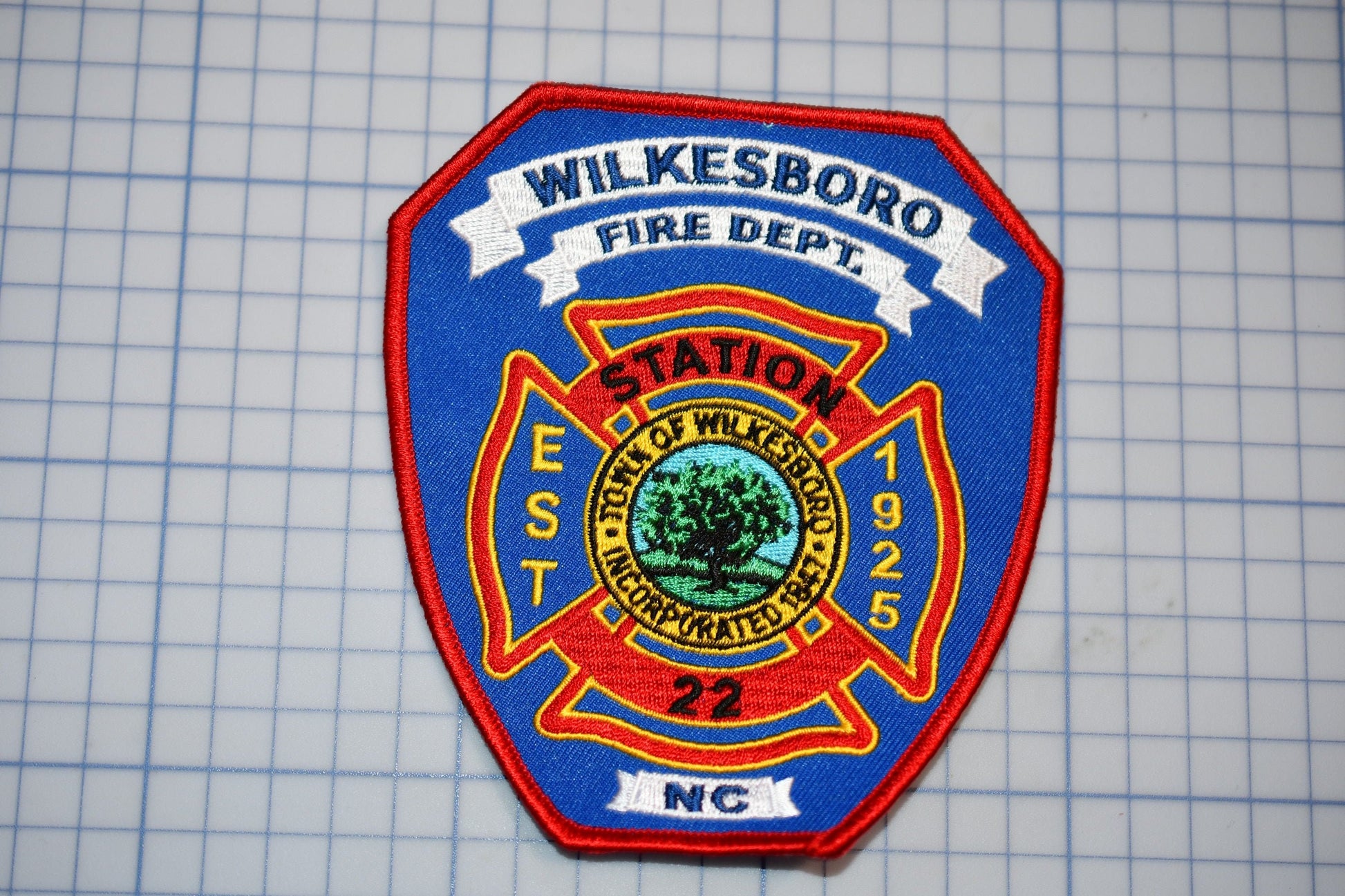 Wilkesboro North Carolina Fire Department Patch( B29-358)