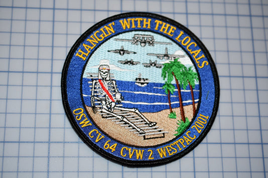 USN West-Pac 2001 &quot;Hangin&#39; With The Locals&quot; Patch (B27-313)