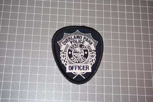 Overland Park Kansas Police Patch (B2)