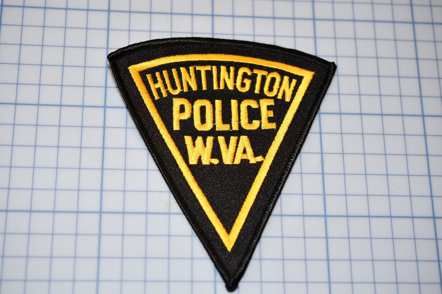 Huntington West Virginia Police Patch (S3-271)