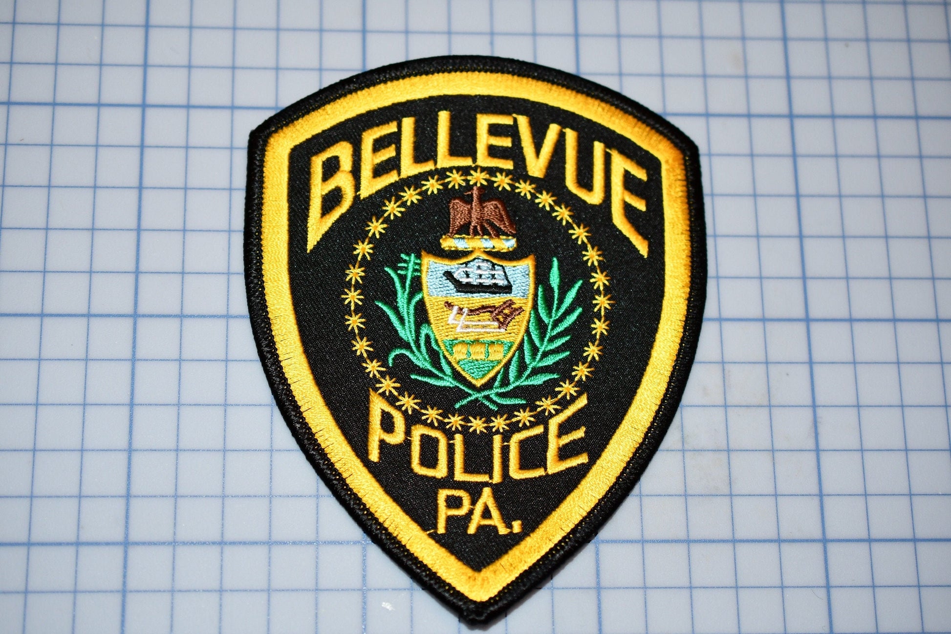 Bellevue Pennsylvania Police Patch (S4-286)